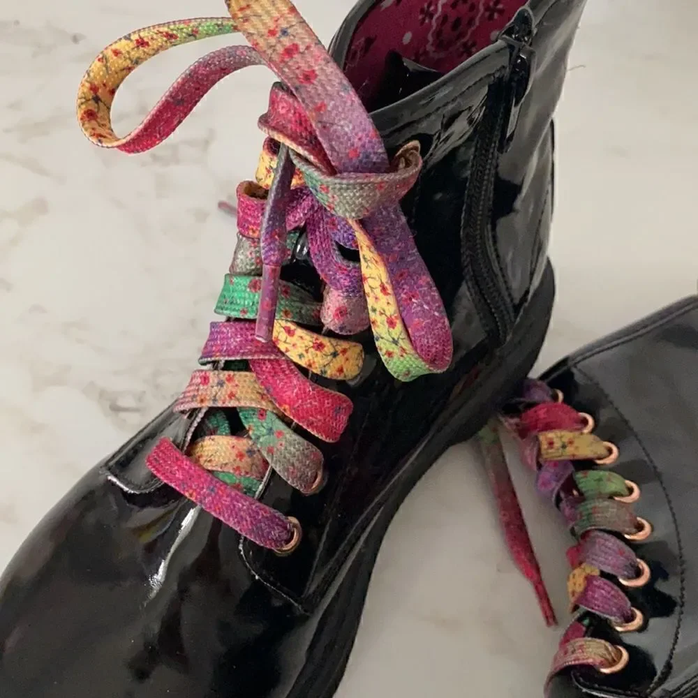 Skechers girls boots EUC